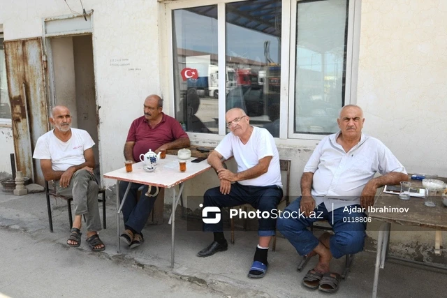 uShOzzItiGMBMkkELWRI9yyDl9epej7JwM6xu9vK