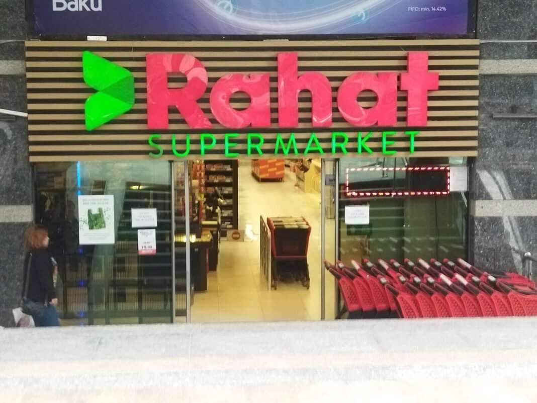 Rahat_Market_Metro_Park (1)