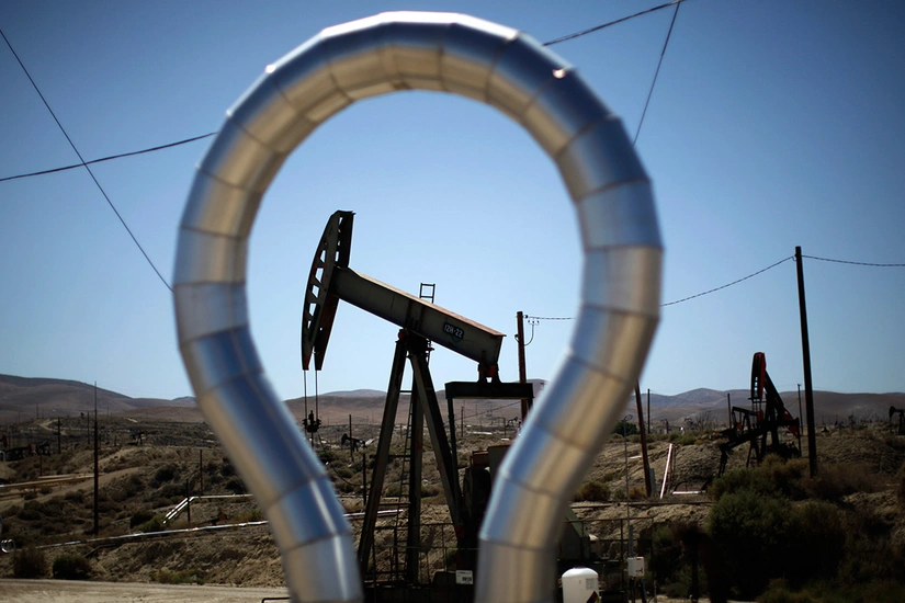 1d221eca-726e-3b61-87da-7148b51543c9_825