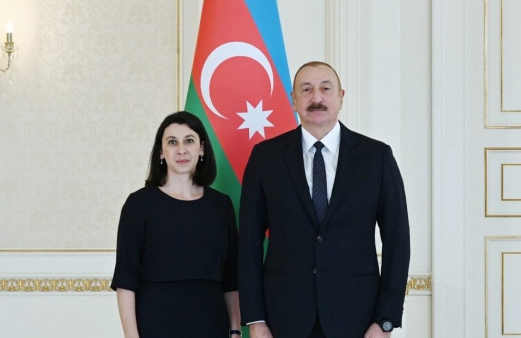 6OkUCV6Gh2KoQSUQ28a61UimhAnqq8UaGJAaLHAQ_1200