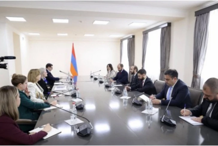 YzdcsZdlU352gjxuqJEIy174CnQ1eor38qjY98yw